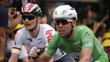 Cavendish out-dips Greipel in sprint finish to take stage three
