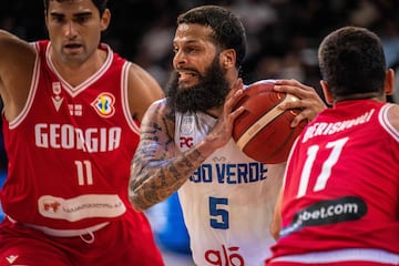 Cape Verde's Shane da Rosa drives to the basket during the FIBA Basketball World Cup group E match between Cape Verde and Georgia at Okinawa Arena in Okinawa on August 26, 2023. (Photo by Yuichi YAMAZAKI / AFP)