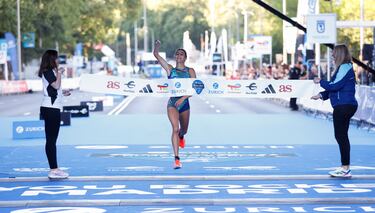 La atleta marcó el mejor tiempo en la categoría de 10 km femenina con un tiempo de 32:41