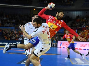 Rivera y Dujsebaev tiran de España para batir a Macedonia