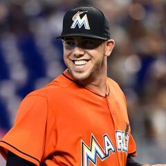 Familia de José Fernández le brinda homenaje a 5 años de su muerte