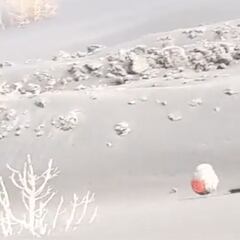El peligro de una bomba de lava incandescente rodando a gran velocidad ladera abajo