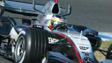 <b>SEGUNDO DÍA.</B> De la Rosa ha vuelto a ser el más rápido en Jerez en la segunda jornada de entrenamientos.