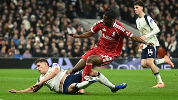 El peor pronóstico para Isak: ¡fractura de peroné!