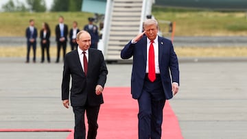 President Trump welcomes Vladimir Putin on US soil