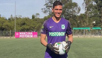 Nacional hace oficial la compra de Aldair Quintana