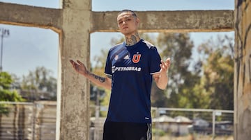 La indumentaria contará con la nueva tecnología adidas “Aeroready” y mantiene el color azul oscuro. El lanzamiento oficial de la camiseta será el 17 de diciembre y tendrá un valor de $49.990.