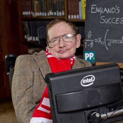 La teoría de Stephen Hawking sobre el penalti perfecto que dio la vuelta al mundo