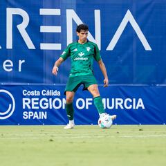 Vallejo eleva el nivel de la defensa del Albacete