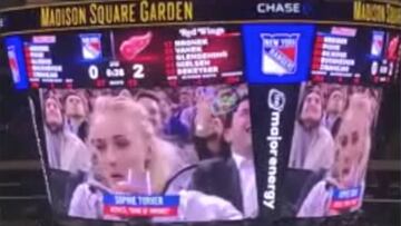Sansa Stark revoluciona un partido de NHL tras hacer esto al verse en la pantalla gigante