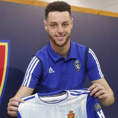 “Me atrajo el juego atractivo que propone el Real Zaragoza”
