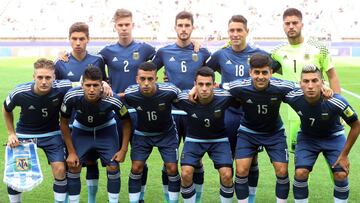 YNH01. Jeonju (Korea, Republic Of), 20/05/2017.- Members of Argentina&#039;s under-20 men&#039;s national soccer team pose for pictures before facing England in the first Group A match of the FIFA U-20 World Cup at Jeonju World Cup Stadium in Jeonju, North Jeolla Province, South Korea, 20 May 2017. (Mundial de F&uacute;tbol, Corea del Sur) EFE/EPA/YONHAP SOUTH KOREA OUT