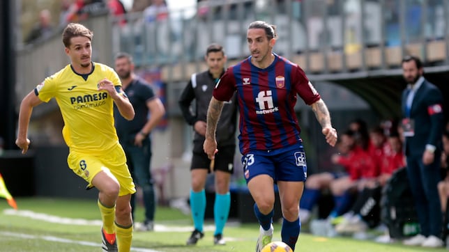 El Villarreal confirma el traspaso de Carlo Adriano al Querétaro