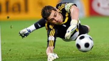 <b>PROTAGONISTA. </b>Todo el mundo estará hoy pendiente de Casillas porque si mantiene la portería a cero habrá hecho historia.