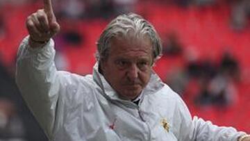 <b>APASIONADO. </b>D'Alessandro sigue sin ver a su equipo en 2ªB.