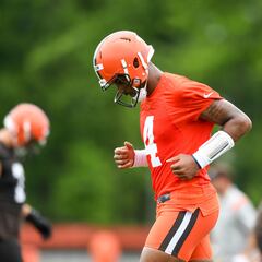 Reporte: Deshaun Watson tendrá audiencia con la NFL el martes