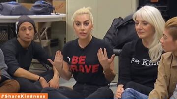 Lady Gaga ha revelado en un acto solidario que sufre una enfermedad mental, trastorno por estrés postraumático, PTSD.