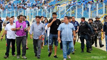 Diego Costa en su &uacute;ltima aparici&oacute;n p&uacute;blica, un partido de f&uacute;tbol en Brasil. 