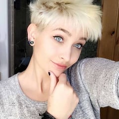 La hija de Michael Jackson se tatúa un disco de su padre