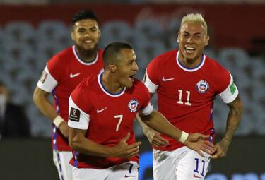 Controversy overshadows Uruguay victory over Chile