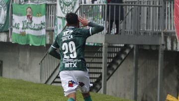 Wanderers gana, hunde a Puerto Montt y comienza a soñar con el ascenso