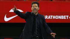 Simeone, durante el partido contra el Sevilla.