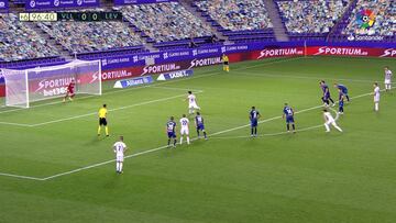 Aitor va a tirar la puerta de la Selección: vean el paradón al penalti del Valladolid en el 97'