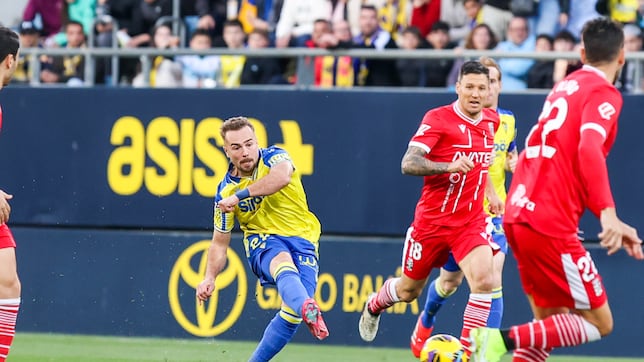 Cádiz - Castellón: TV, horario y cómo ver LaLiga Hypermotion online