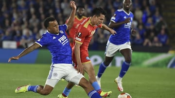 Hirving Lozano fue titular en el juego entre Napoli y Leicester