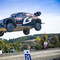 Ogier vuela hacia su noveno título