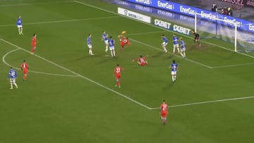 Un golazo de Petagna le da la victoria al Nápoles