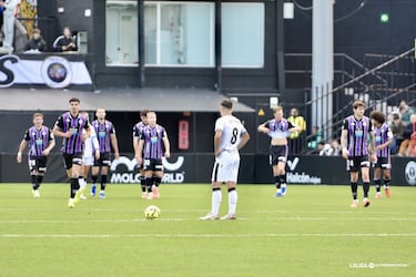 El Ceuta, tocar tierra para seguir