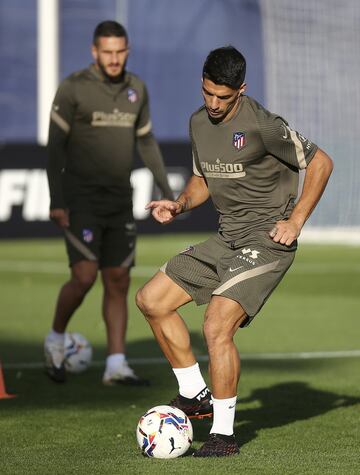 Primer entrenamiento de Luis Suárez con el Atlético de Madrid.