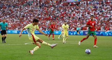España peleará por el oro después de remontar a semifinales a Marruecos en Velodrome, ante más de 40.000 aficionados marroquíes. Juanlu y Fermín, artífices de la remontada.