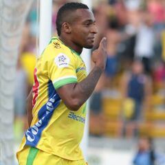 Huila sigue en el descenso con empate ante Rionegro