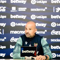 Paco López: "Nos sentimos muy perjudicados por el calendario"