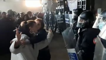 Desalojan una macrofiesta ilegal en Barcelona