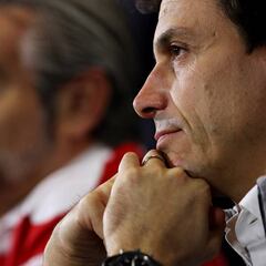 Ferrari: "Mercedes elegirá a un piloto del calibre de Hamilton"