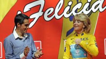 Aguirre se enfunda el maillot de Contador y dice que le espera el próximo año