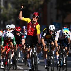 Una victoria al despiste: Fretin reina en Roquetas de Mar