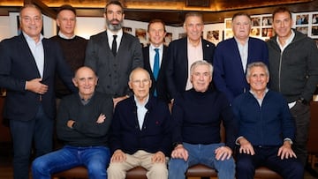 Carlo Ancelotti, en una cena con la Asociación de Exjugadores de Fútbol del Real Madrid en el Asador Donostiarra.