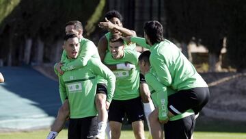01/11/21
ELCHE
ENTRENAMIENTO
MARCONE GUMBAU