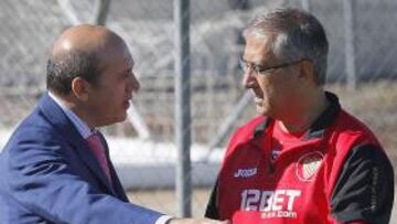 <b>BUENA SINTONÍA. </b>Del Nido y Manzano, ayer en el entrenamiento en la Ciudad Deportiva.