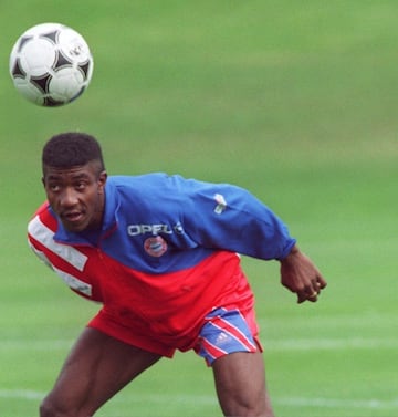 José Adolfo Valencia fichó por Bayern Múnich en 1993, en su debut el 7 de agosto anotó dos goles ante Friburgo. Aunque solo estuvo un año en Alemania jugó al lado de grandes referentes como Lothar Matthäus, Jorginho, Mehmet Scholl y dirigido por Franz Beckenbauer. En total marcó 16 goles en 24 partidos. Después del Tren han jugado ocho colombianos más en este liga.