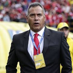 Hernán Torres rechaza oferta para ser DT de Santa Fe
