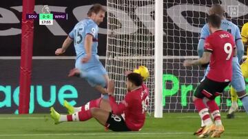 Asusta solo verlo y se ha hecho viral al momento: el patadón que ha paralizado la Premier