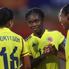 Linda Caicedo compite por la Bota de Oro en India