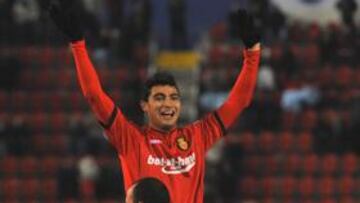 <b>CELEBRACIÓN EN CASA. </b>Chori Castro festeja el 1-0 ante el Betis.