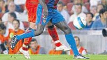 <b>DESTACADO. </b>Lilian Thuram jugó un gran partido ante Osasuna.