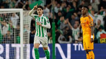 Johnny Cardoso le marca al Madrid